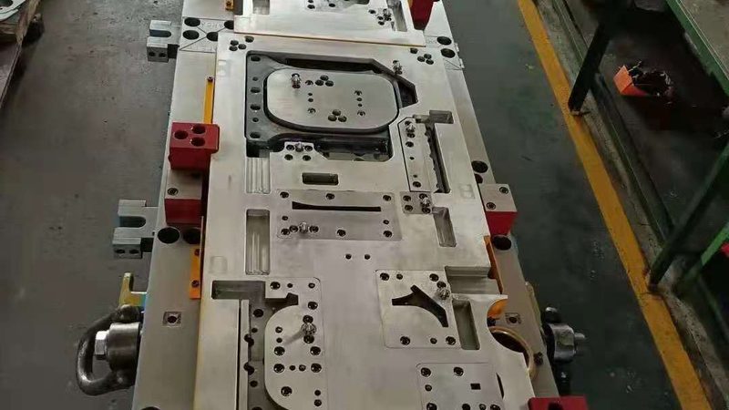 食品级硅胶模具定制：关键要素与工艺解析**