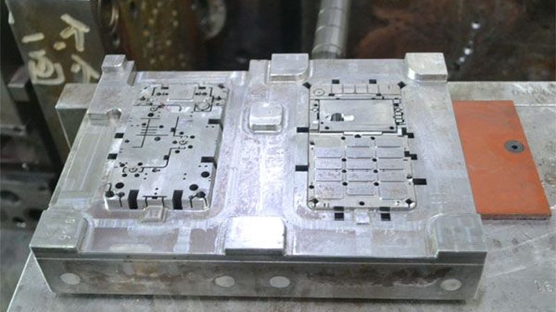 佛山玩具模具厂家：如何确保玩具模具的尺寸精度